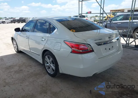 2015 Nissan Altima 2.5 Sl z USA, uszkodzony, nr VIN 1N4AL3AP5FN881515